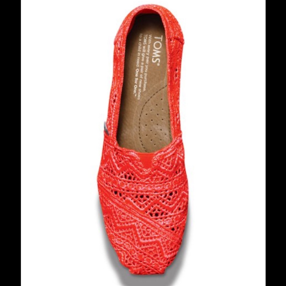 Toms Shoes - Picture 2 of 8